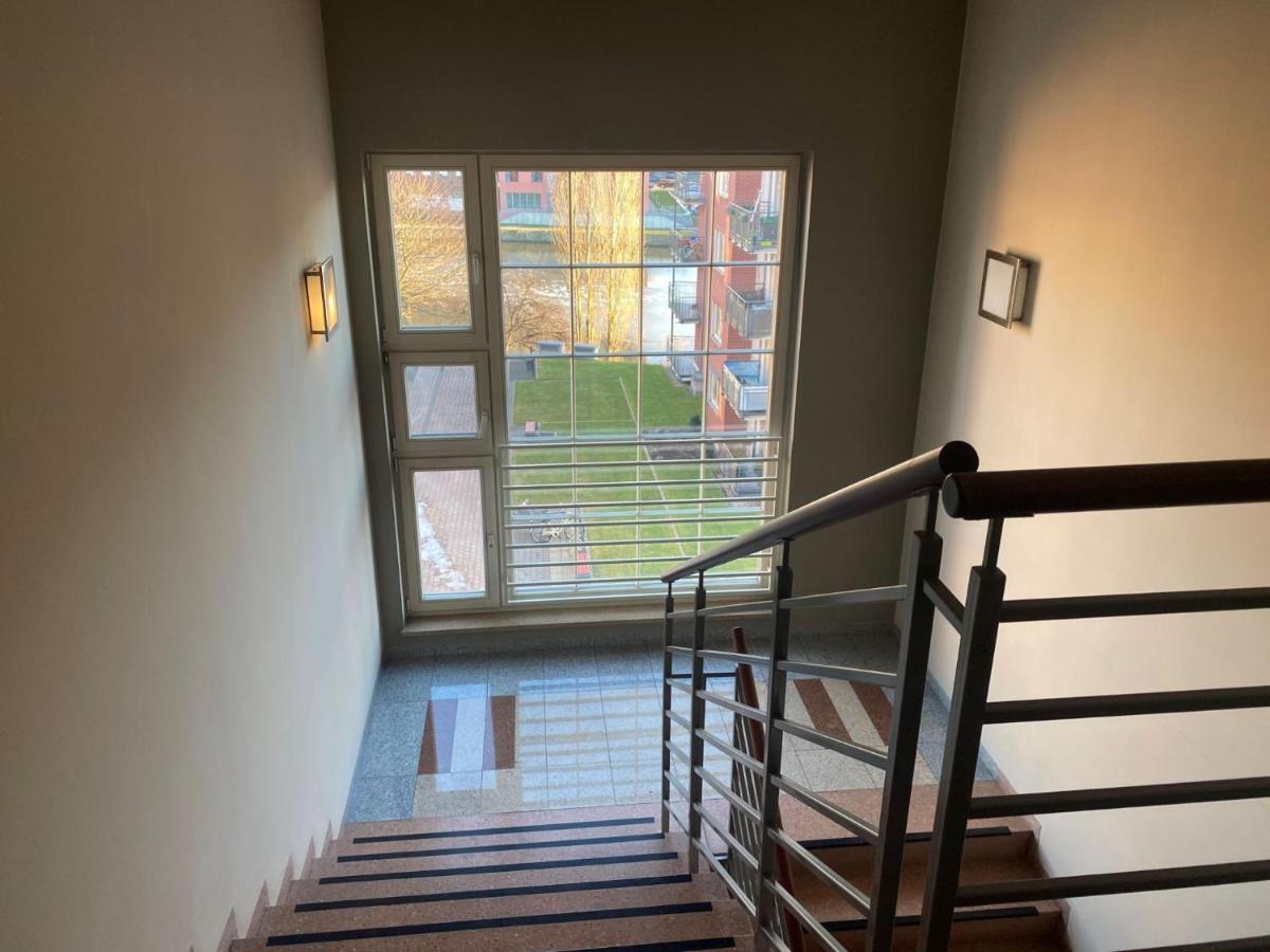 Apartment In The Heart Of Гданьск Экстерьер фото